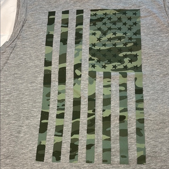 Gray Tank Top with Camouflage Flag Design - Picture 2 of 6